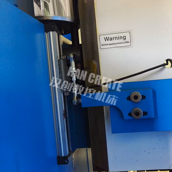 La lamiera idraulica industriale personalizzata professionale raddrizza la macchina per lisciare il livellamento